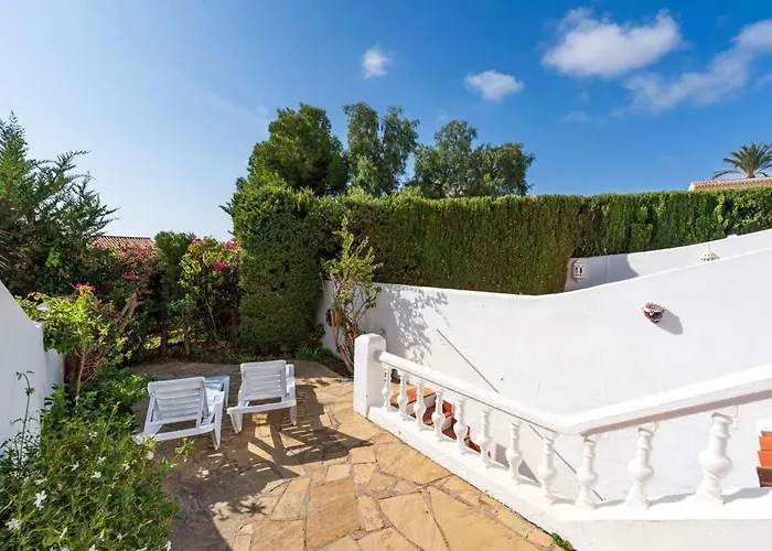 Jardines De Holiday home *